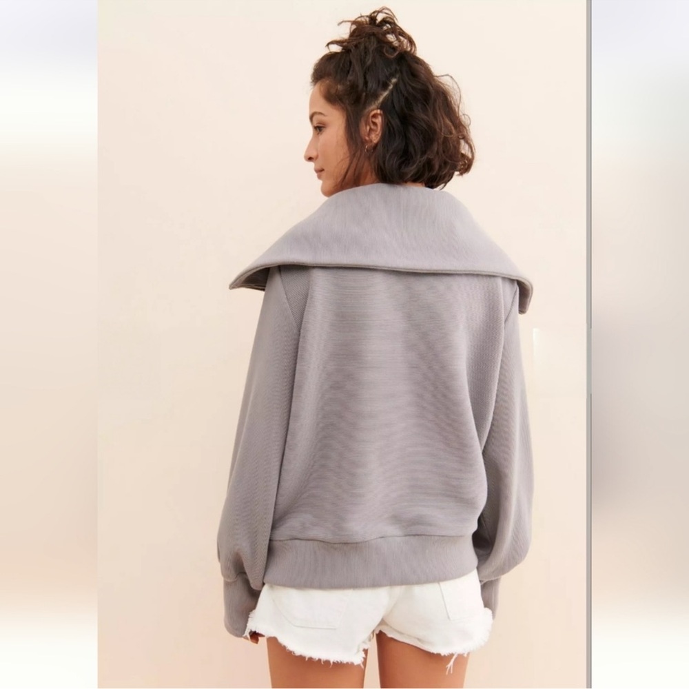 Varley Vine Half Zip Pullover Grey - image 2